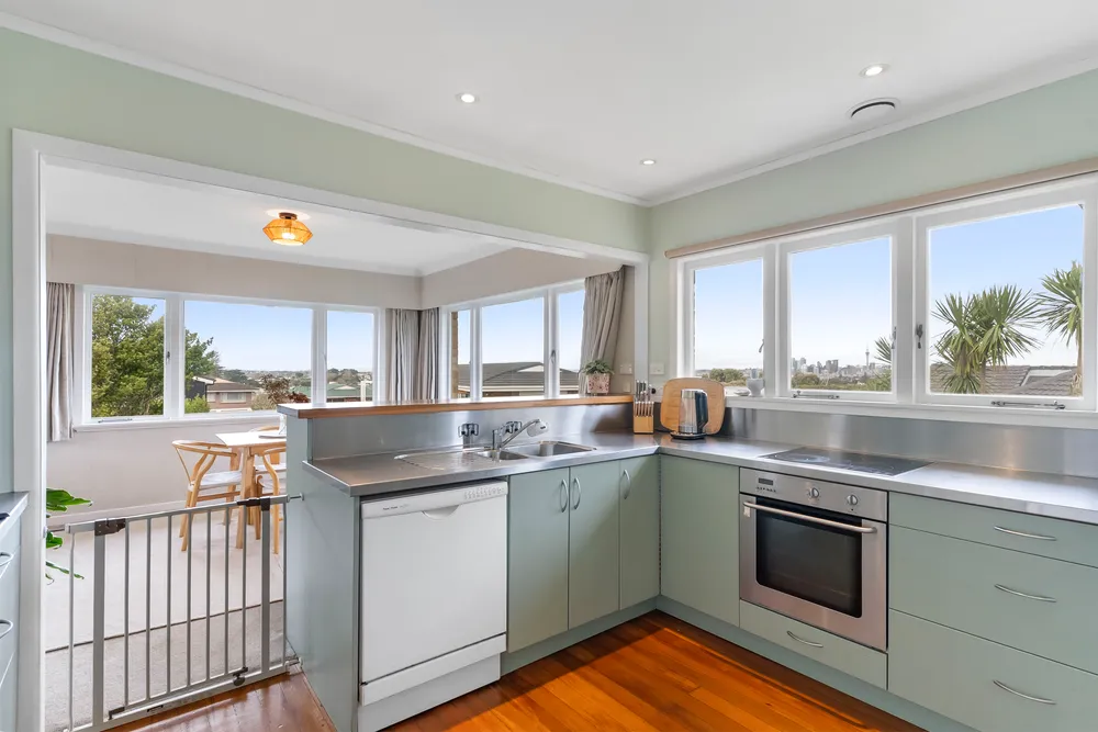 Photos of 68 Raleigh Road