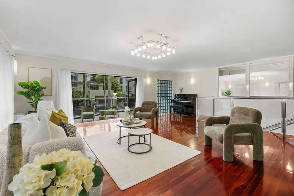Photos of 17 Debron Avenue