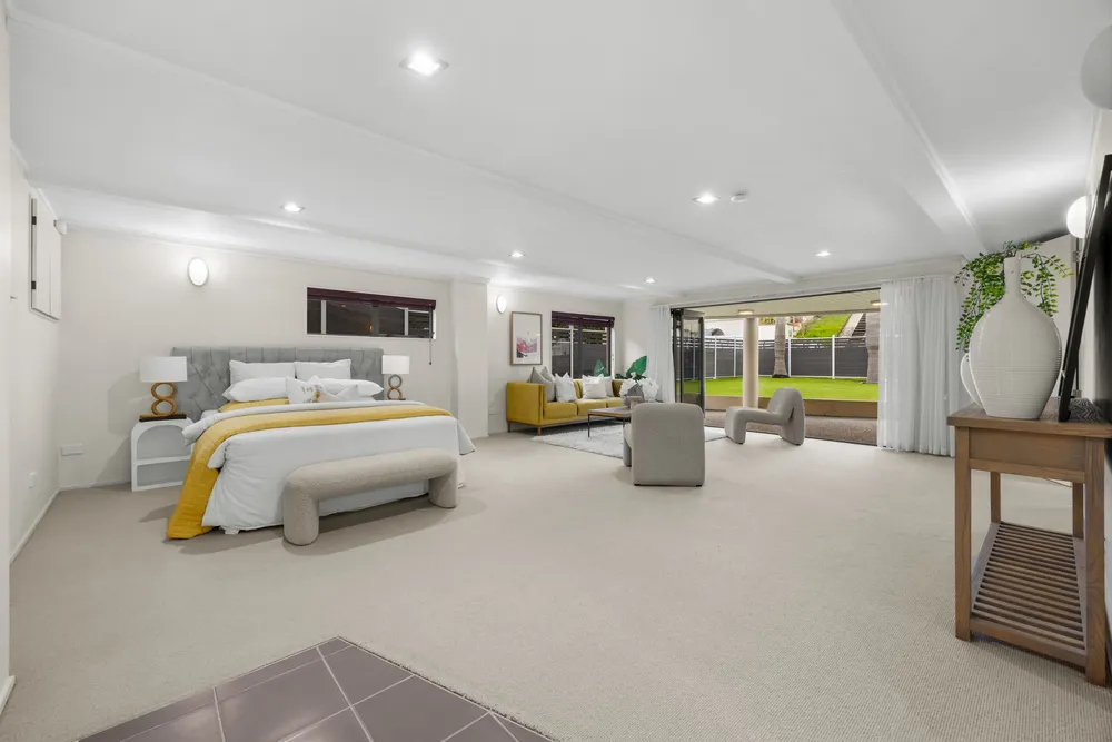 Photos of 17 Debron Avenue