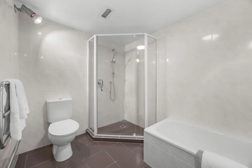 Photos of 17 Debron Avenue