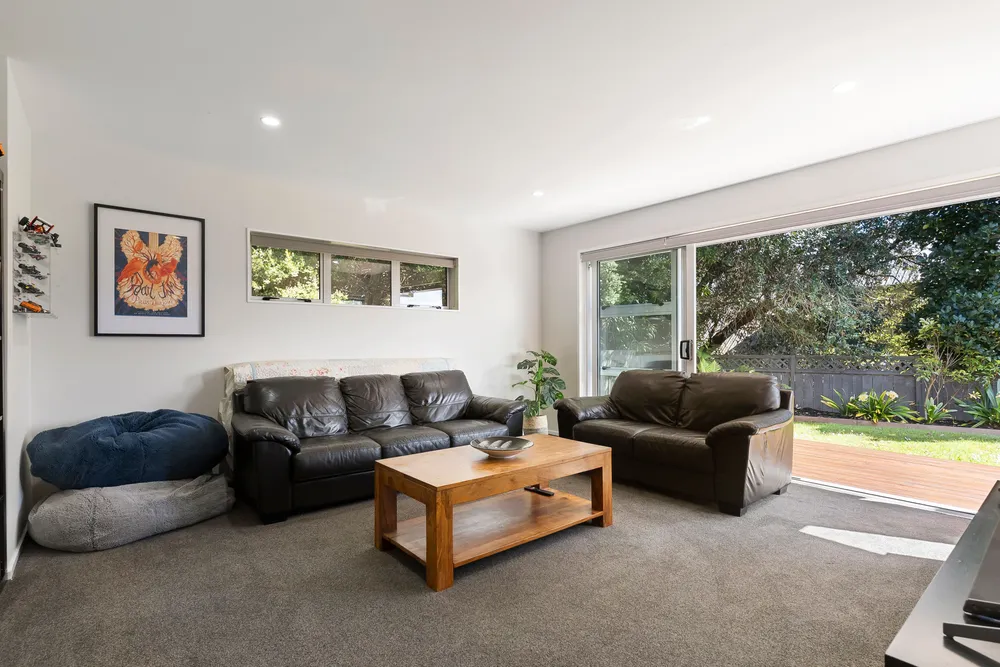 Photos of 54 Kuripaka Crescent