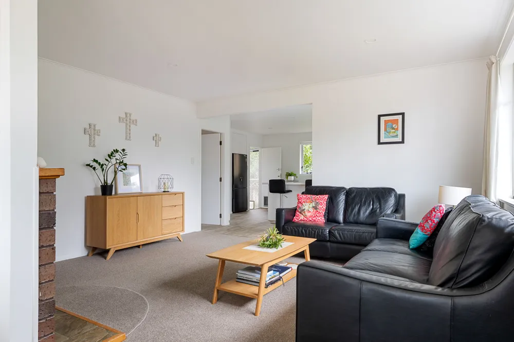 Photos of 93 Chalmers Road