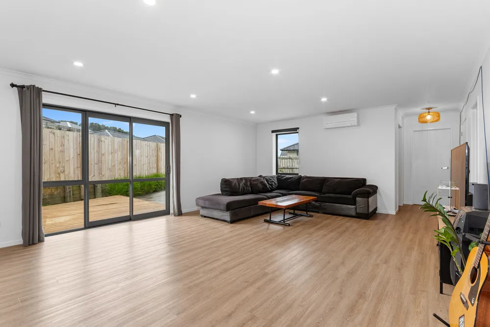 Photos of 7 Lindis Lane
