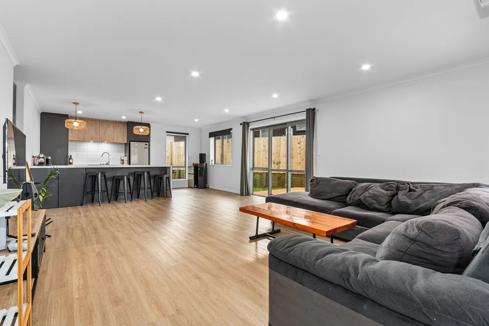 Photos of 7 Lindis Lane