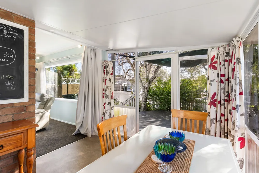 Photos of 75 Wainui Avenue
