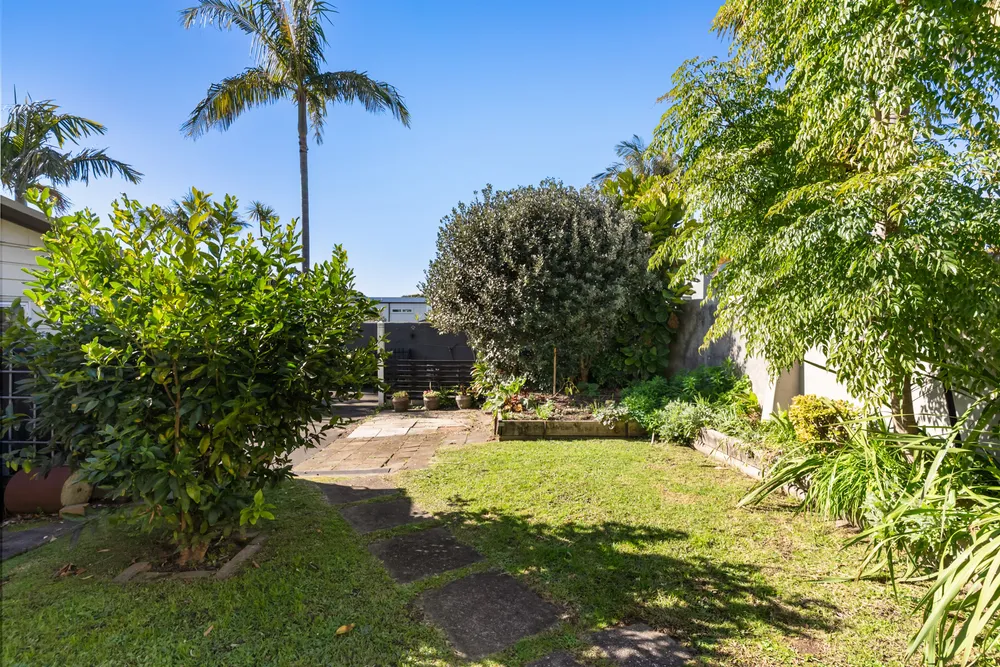 Photos of 75 Wainui Avenue