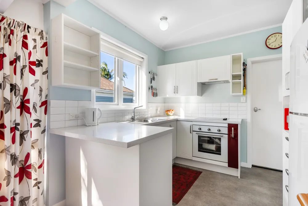 Photos of 75 Wainui Avenue