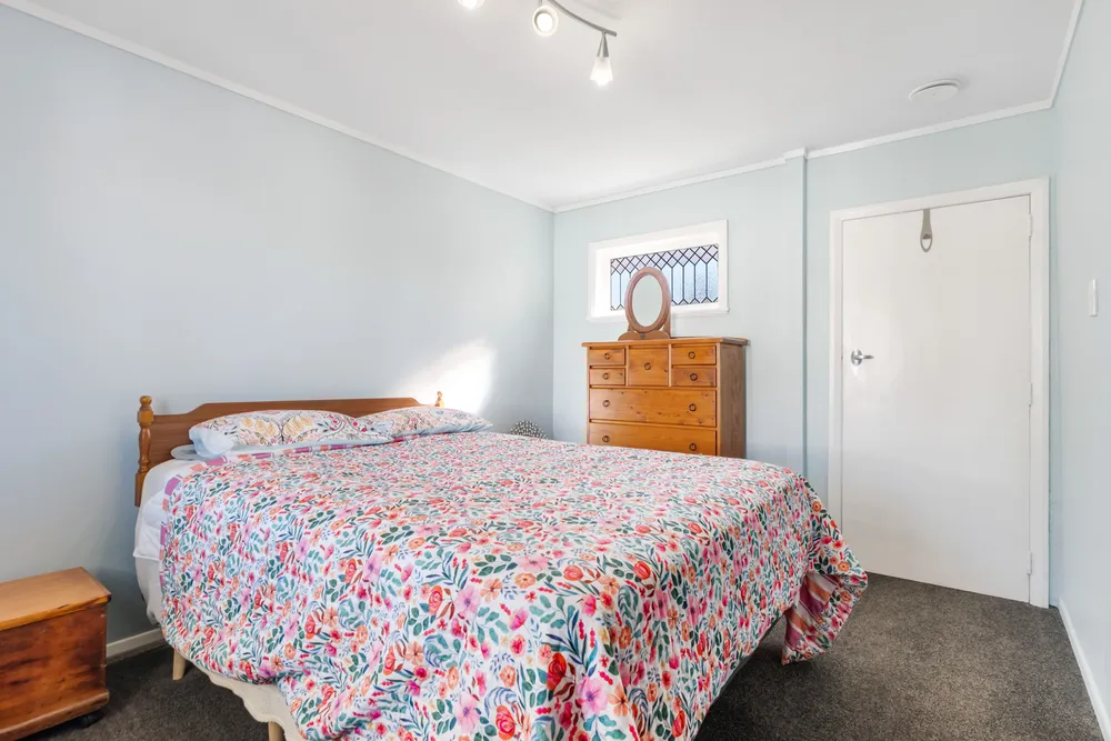 Photos of 75 Wainui Avenue