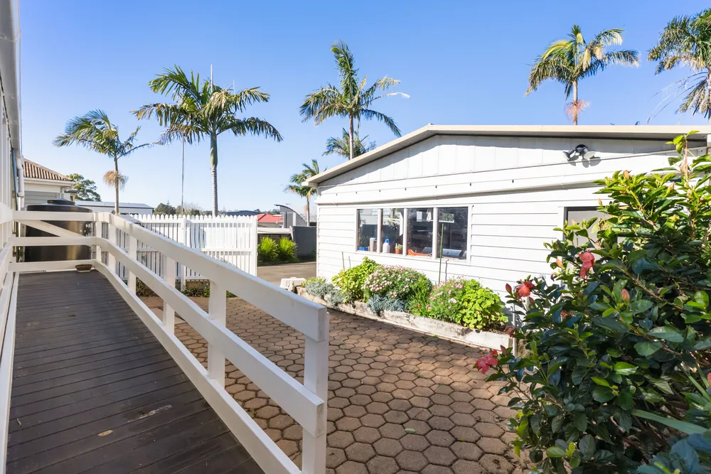 Photos of 75 Wainui Avenue