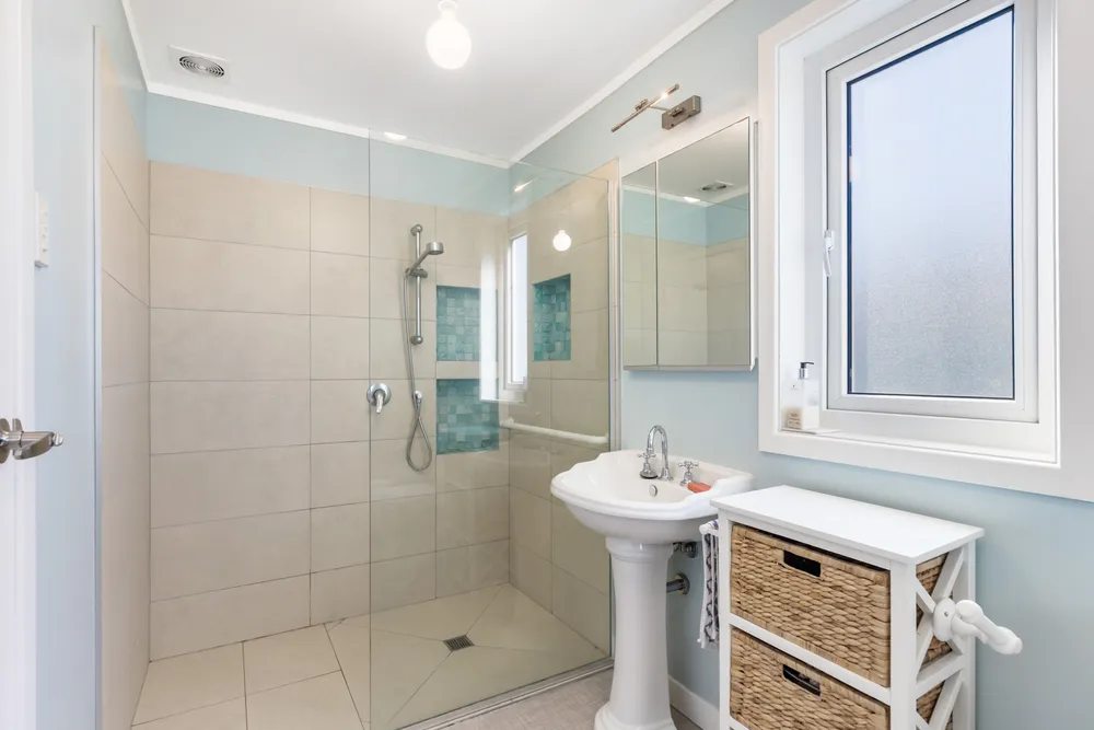 Photos of 75 Wainui Avenue