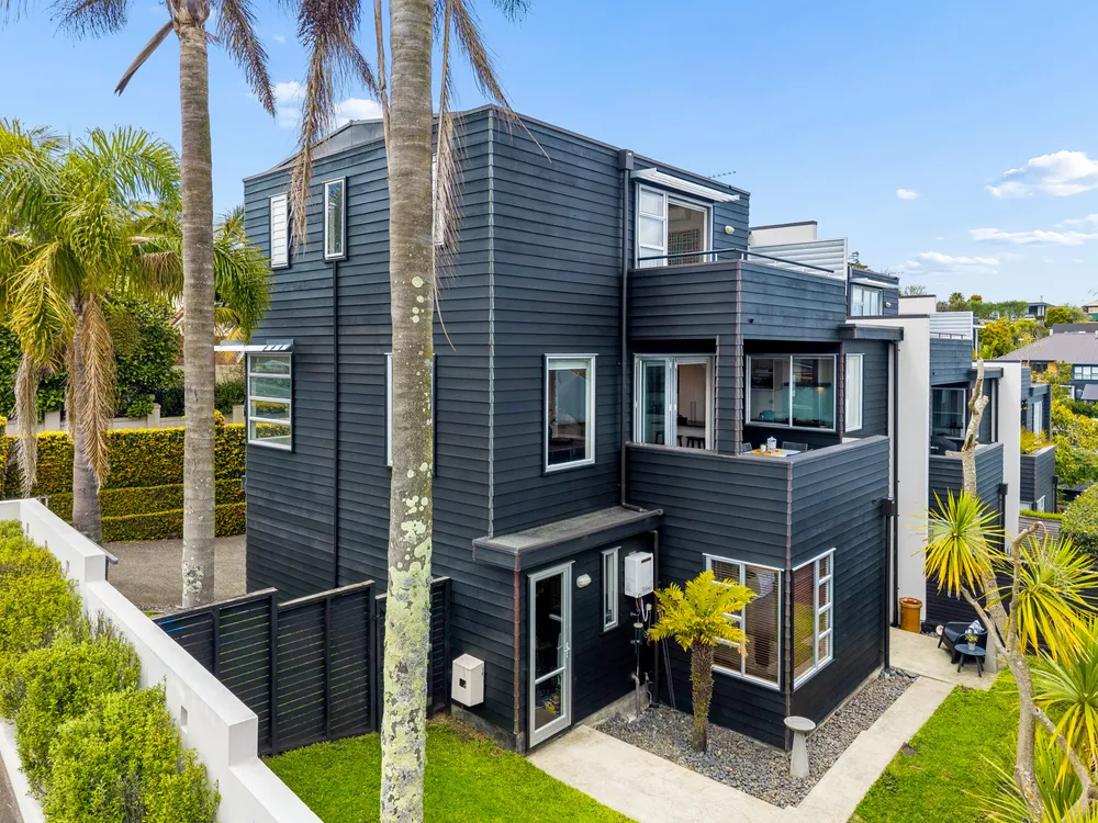 Photos of 681A Remuera Road