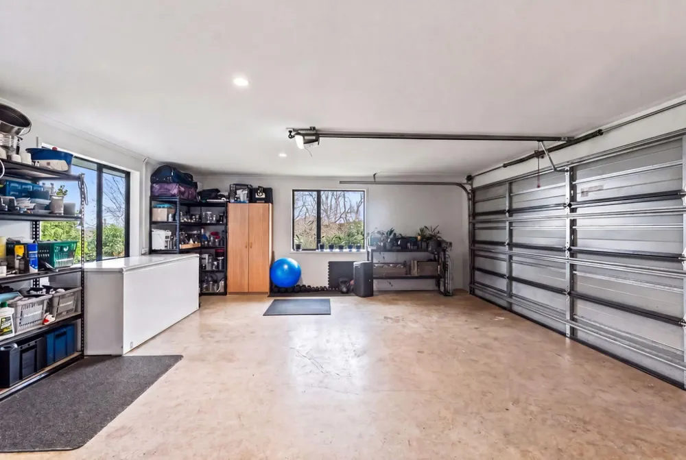 Photos of 100B Newton Road
