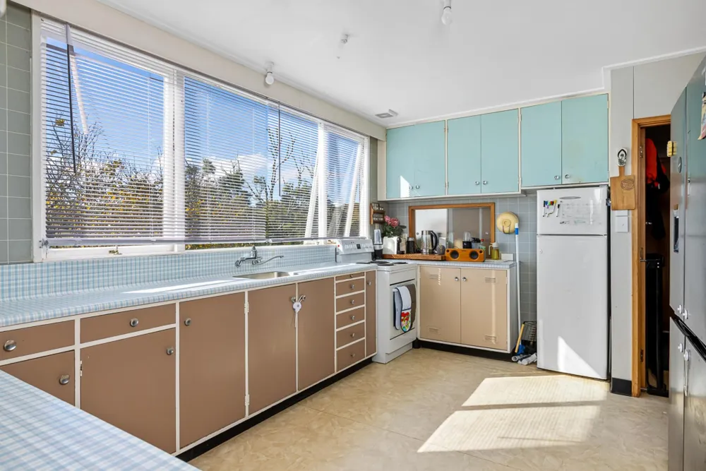 Photos of 123 Whakapirau Road