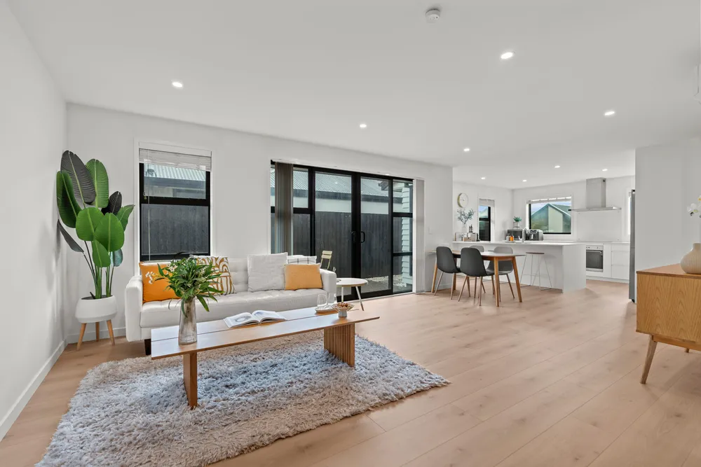 Photos of 63 Manakura Street