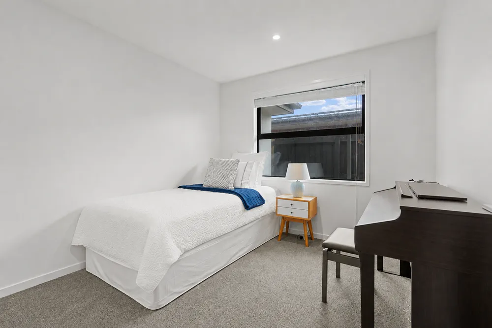 Photos of 63 Manakura Street