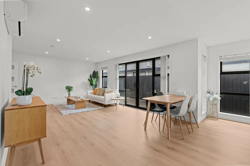 Photos of 63 Manakura Street