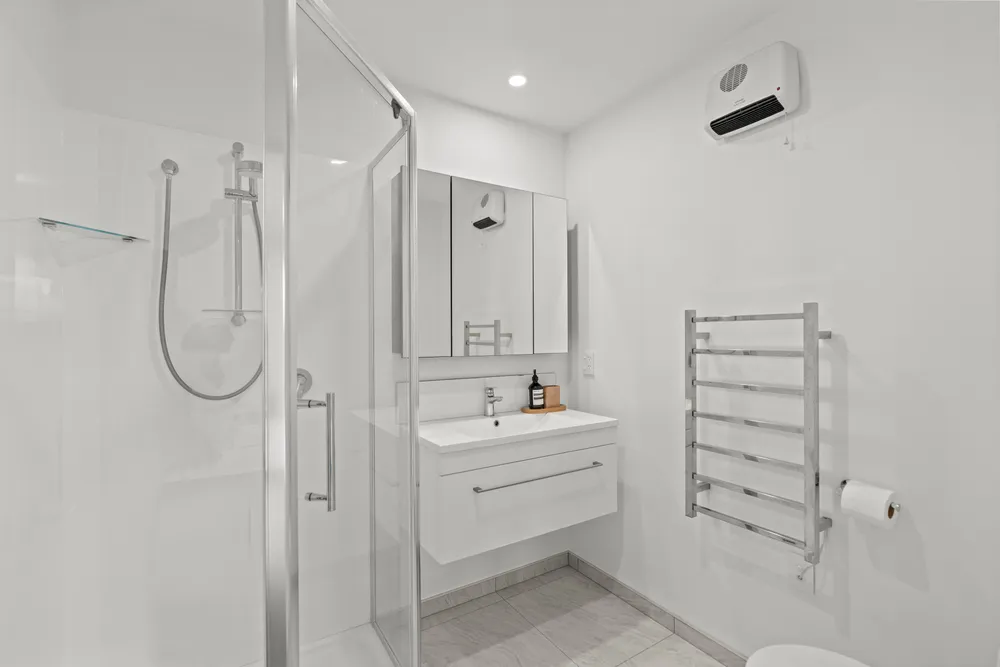 Photos of 63 Manakura Street