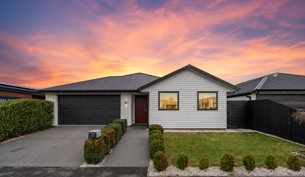 Photos of 63 Manakura Street