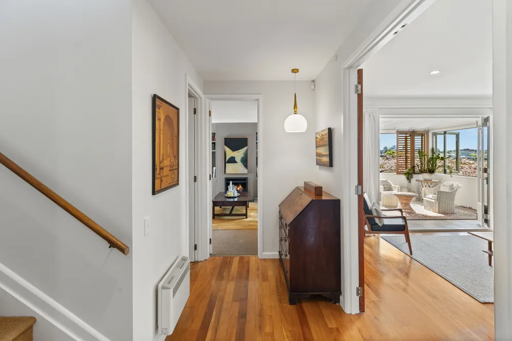 Photos of 8A Ely Avenue