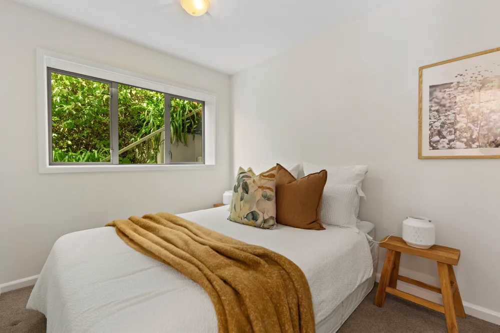 Photos of 8A Ely Avenue