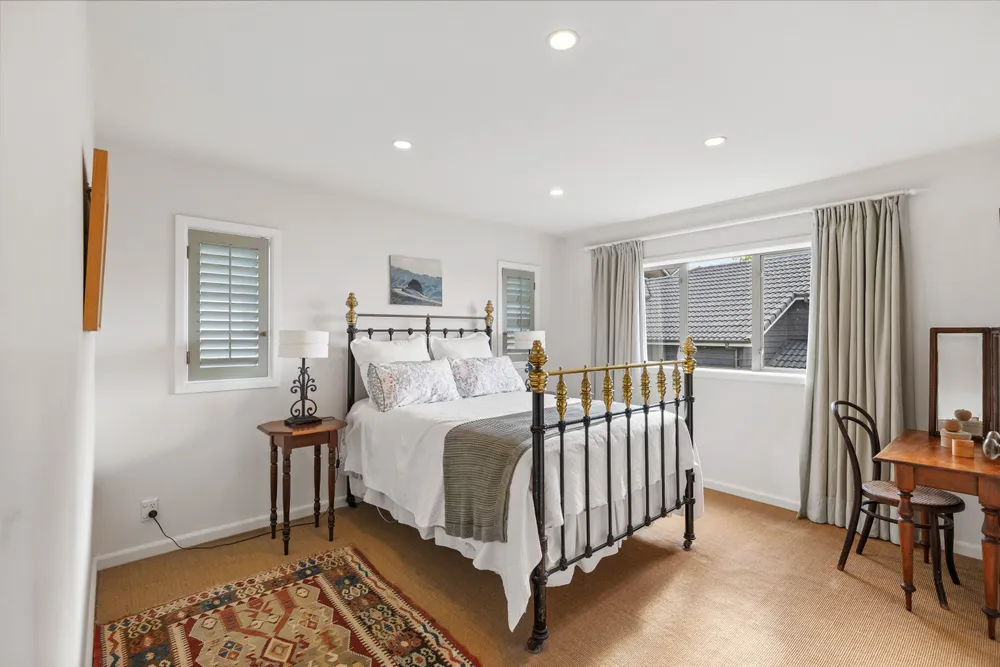 Photos of 8A Ely Avenue
