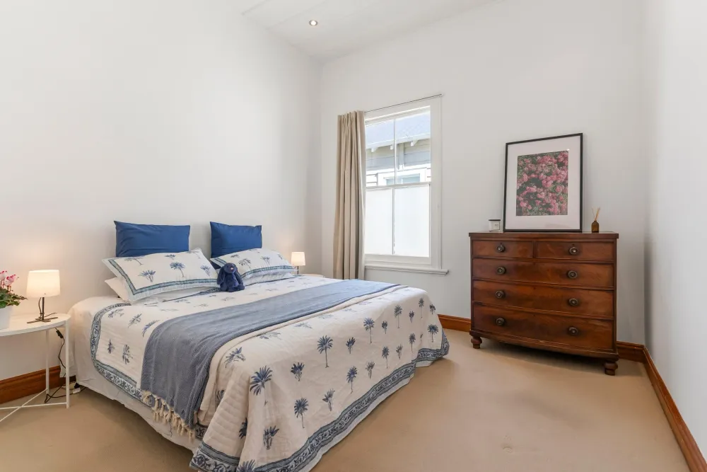 Photos of 51 Esplanade Road