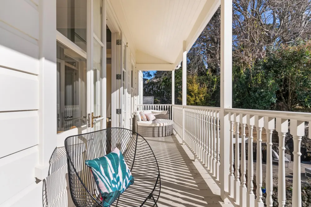 Photos of 51 Esplanade Road