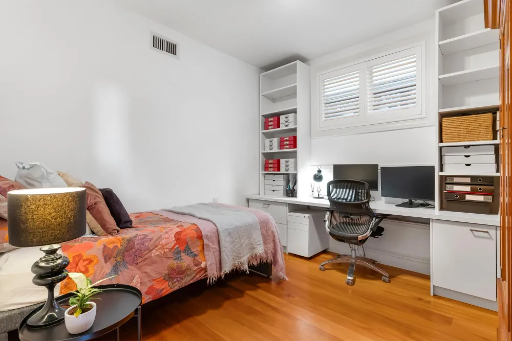 Photos of 51 Esplanade Road