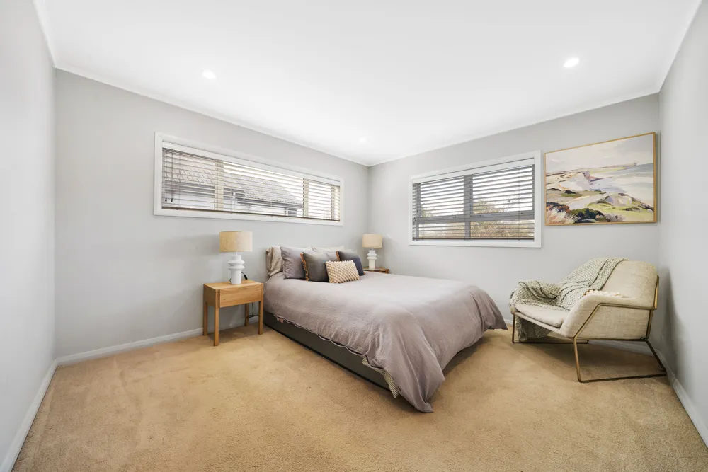 Photos of 83 Orakei Road
