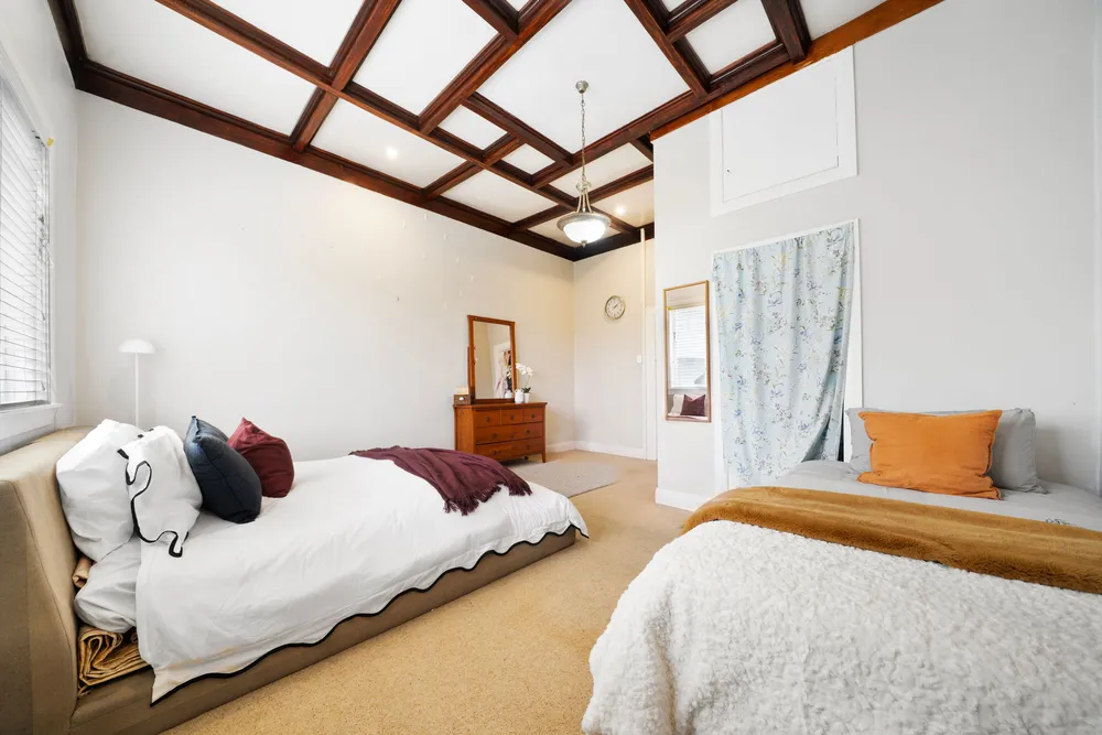 Photos of 83 Orakei Road