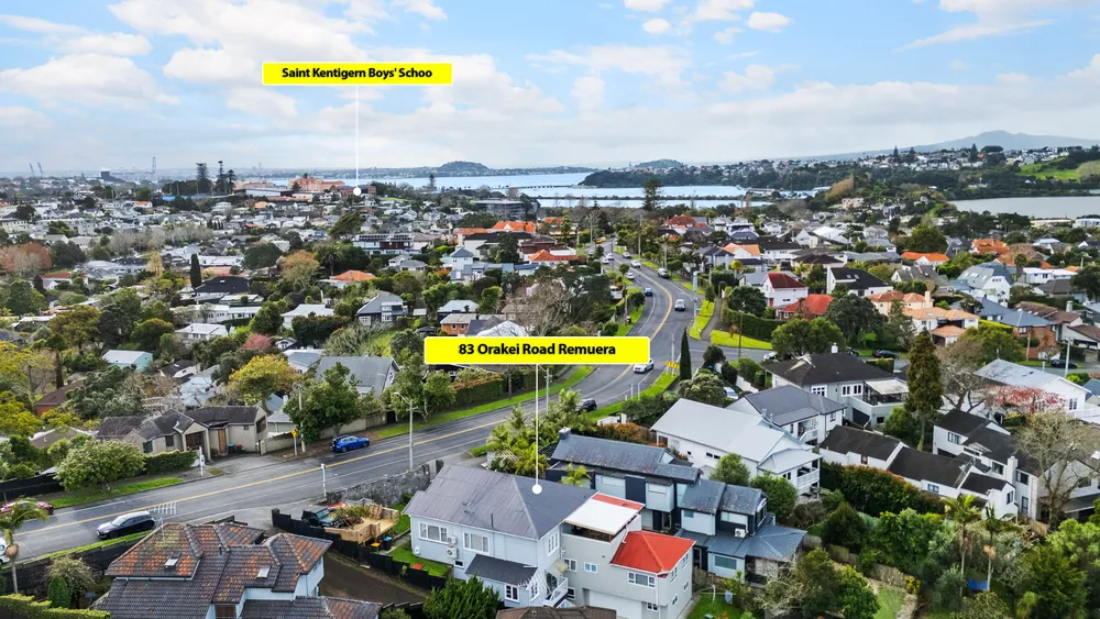 Photos of 83 Orakei Road