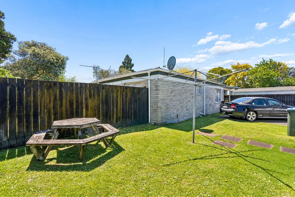 Photos of 83 Canal Road