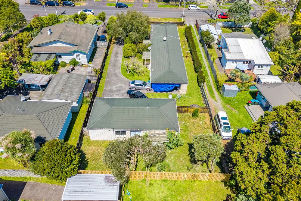 Photos of 83 Canal Road