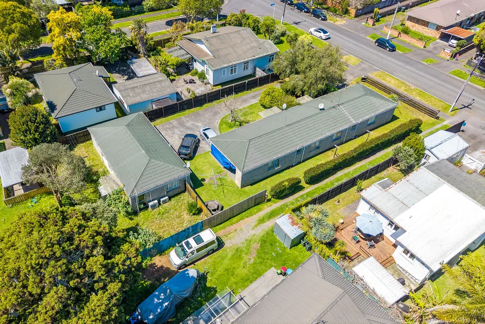 Photos of 83 Canal Road