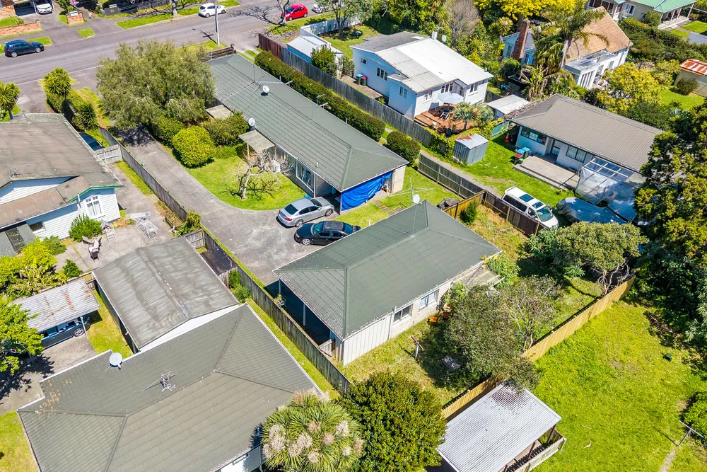 Photos of 83 Canal Road