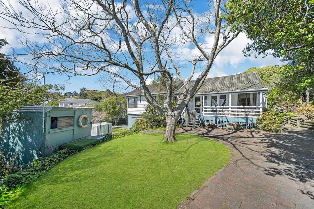 Photos of 31 Weetman Drive