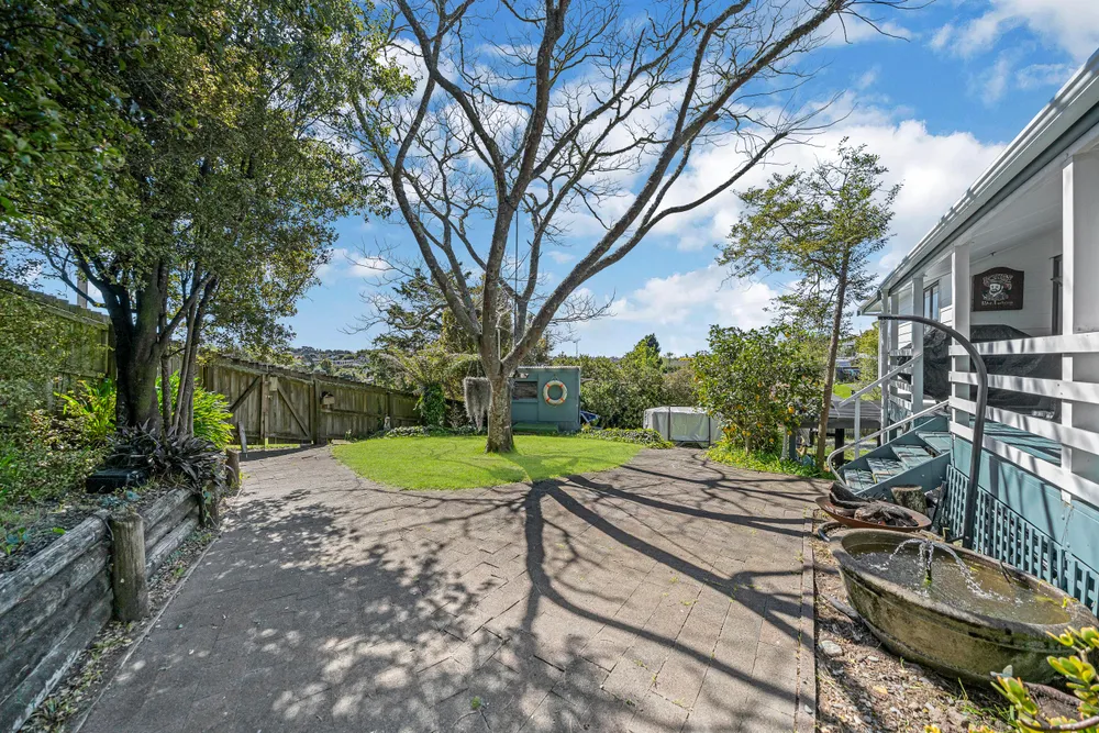 Photos of 31 Weetman Drive