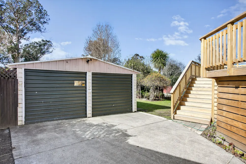 Photos of 25 Fergusson Drive