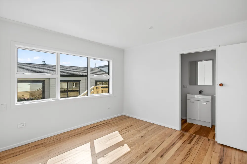 Photos of 25 Fergusson Drive