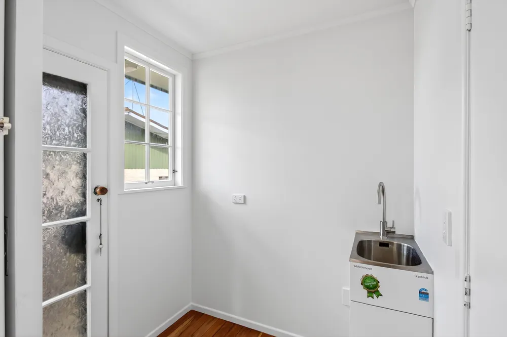 Photos of 25 Fergusson Drive