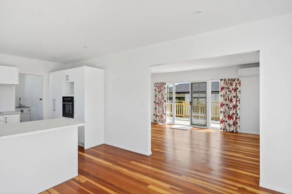 Photos of 25 Fergusson Drive