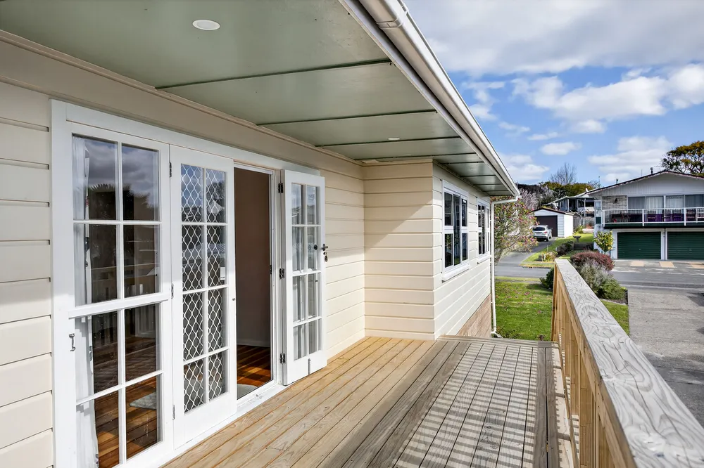 Photos of 25 Fergusson Drive