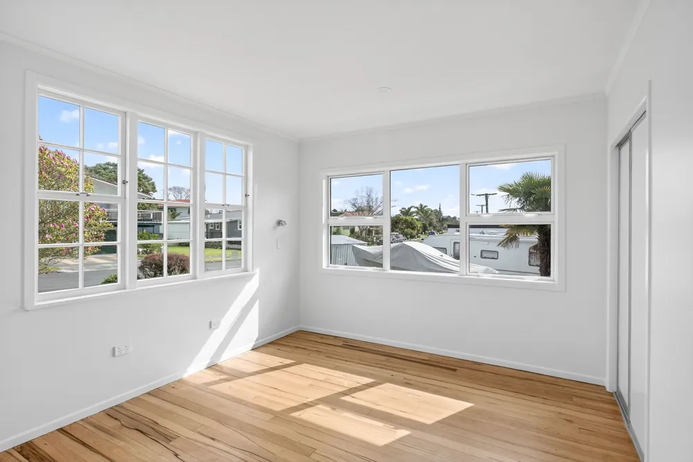 Photos of 25 Fergusson Drive