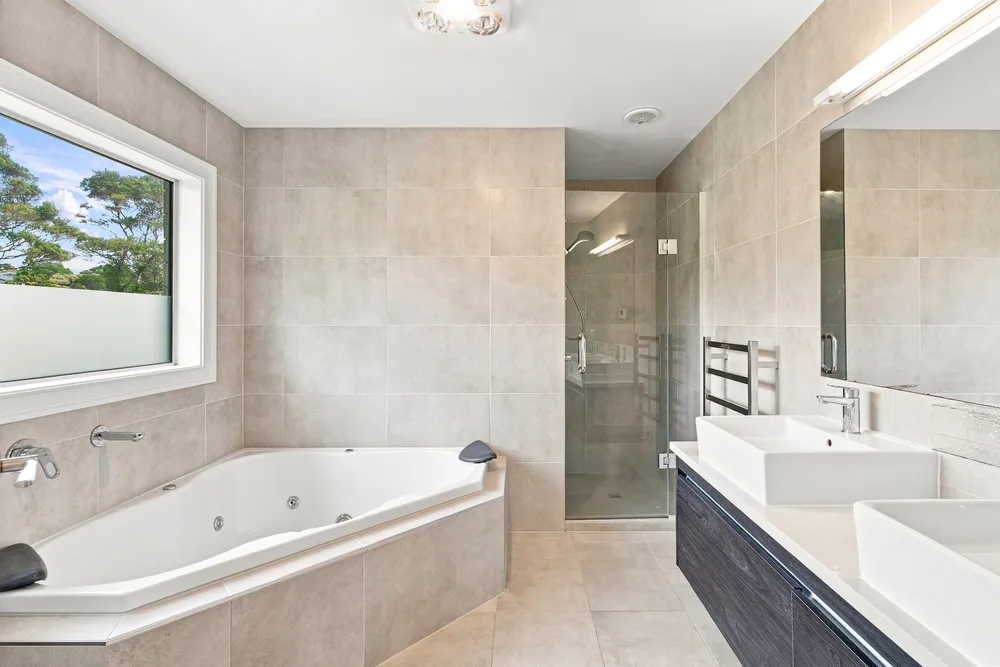 Photos of 138 Glendhu Road