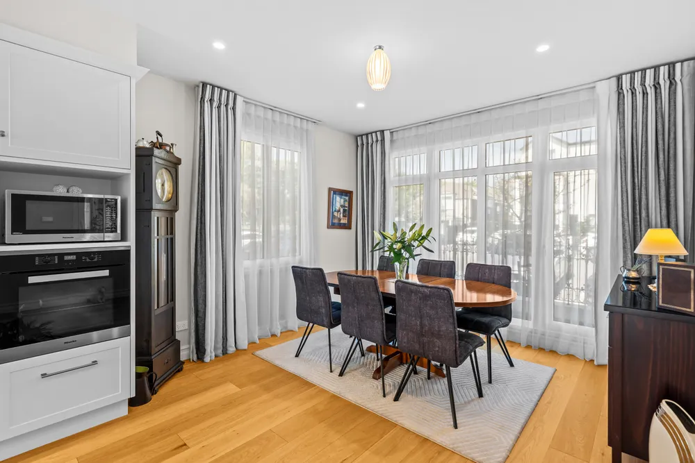 Photos of 4 Ayr Street