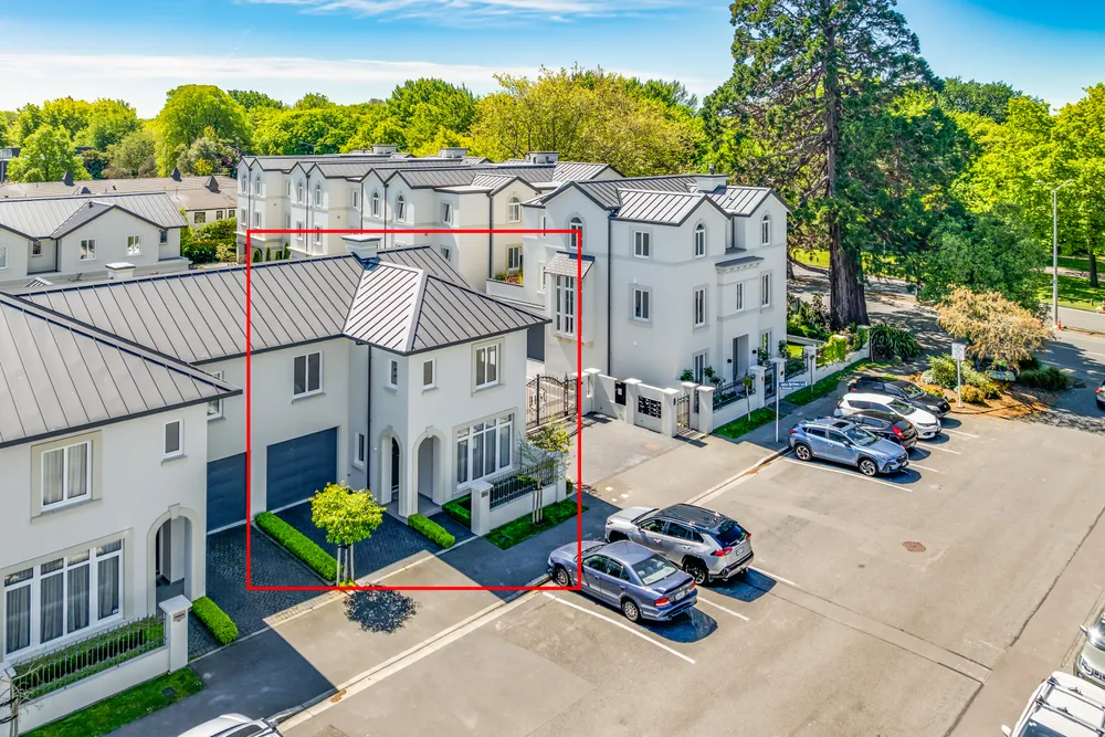 Photos of 4 Ayr Street