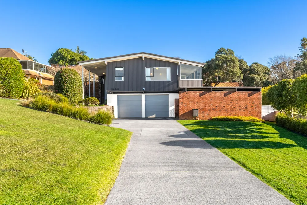 Photos of 12 Burford Place
