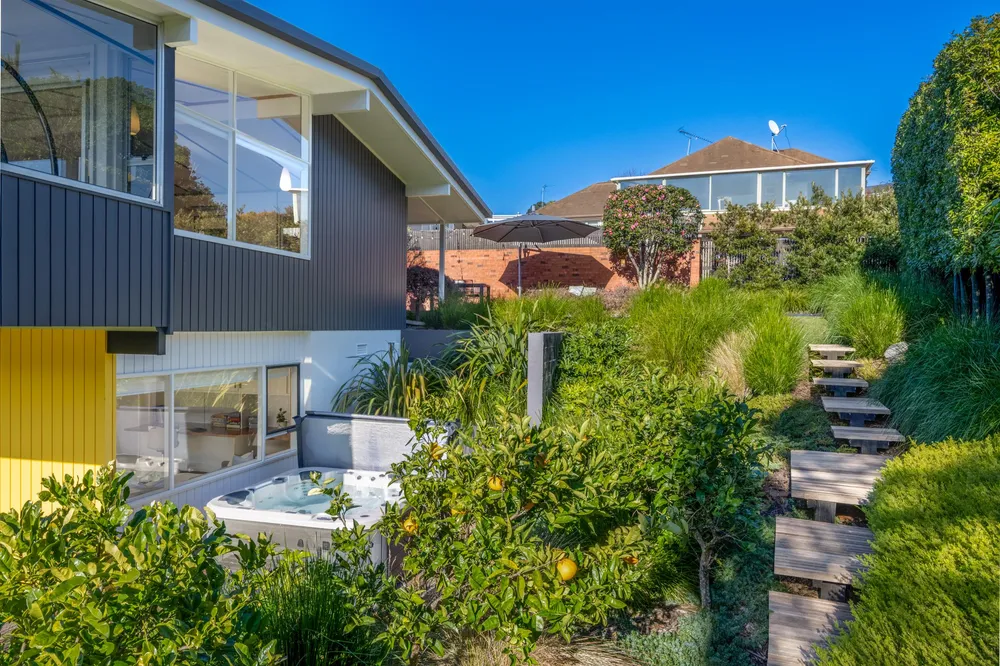 Photos of 12 Burford Place