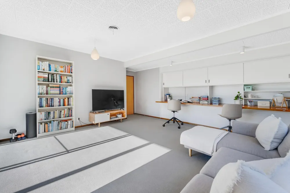 Photos of 12 Burford Place