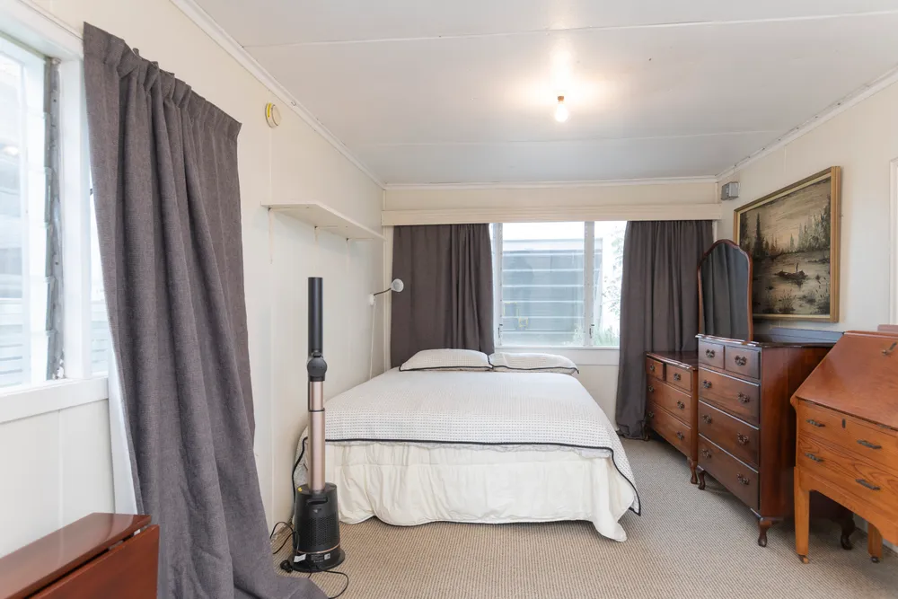 Photos of 262 Whitaker Street